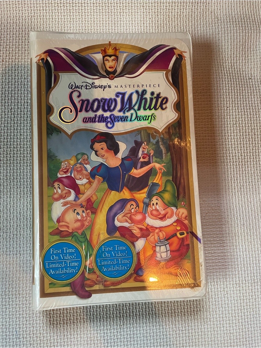 Snow White and the Seven Dwarfs VHS - Disney masterpiece collection limited